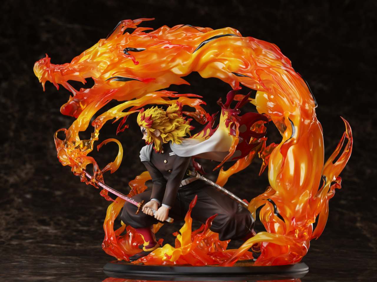 Demon Slayer: Kyojuro Rengoku 1/8 Statue