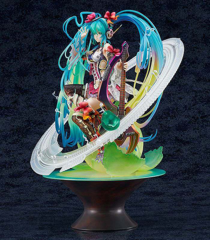 Hatsune Miku: Virtual Pop Star Statue