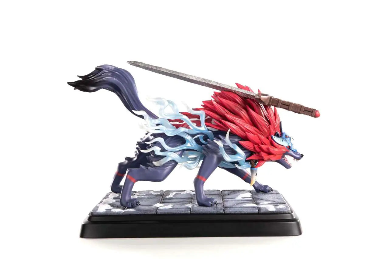 Okami: Oki (Wolf Form) – Resin Statue – ca. 35 cm