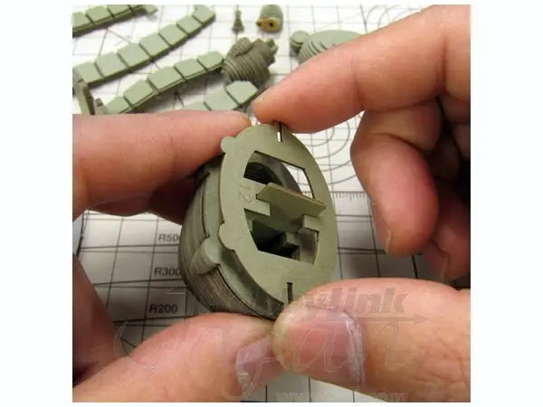 Castle in the Sky: Robot Soldier „Castle in the Sky“ 1:30 Paper Kit