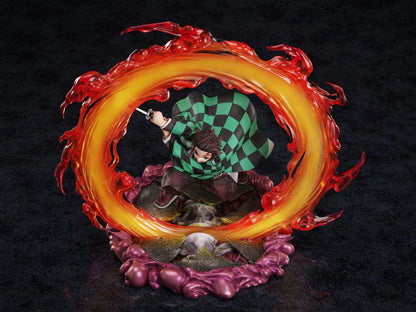 Demon Slayer: Tanjiro Kamado Feuerring Statue