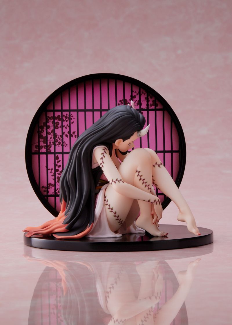 Demon Slayer: Nezuko „Demon Form Advancing“ Statue 12 cm