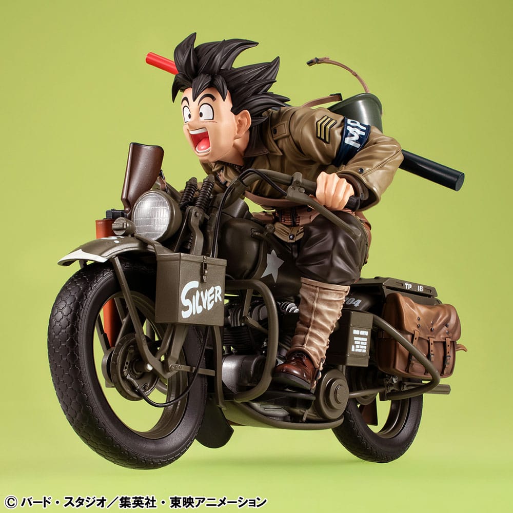 DRAGON BALL Z: Son Goku & Bike - Statue Desktop Real McCoy 18cm