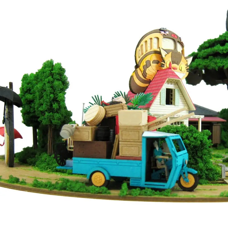 My Neighbor Totoro: A Lot of Totoro (Non-Scale) - Paper Diorama Kit