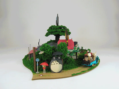 My Neighbor Totoro: A Lot of Totoro (Non-Scale) - Paper Diorama Kit