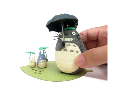 Totoro Figuren-Set (3er Set) „My Neighbor Totoro“ Paper Kit