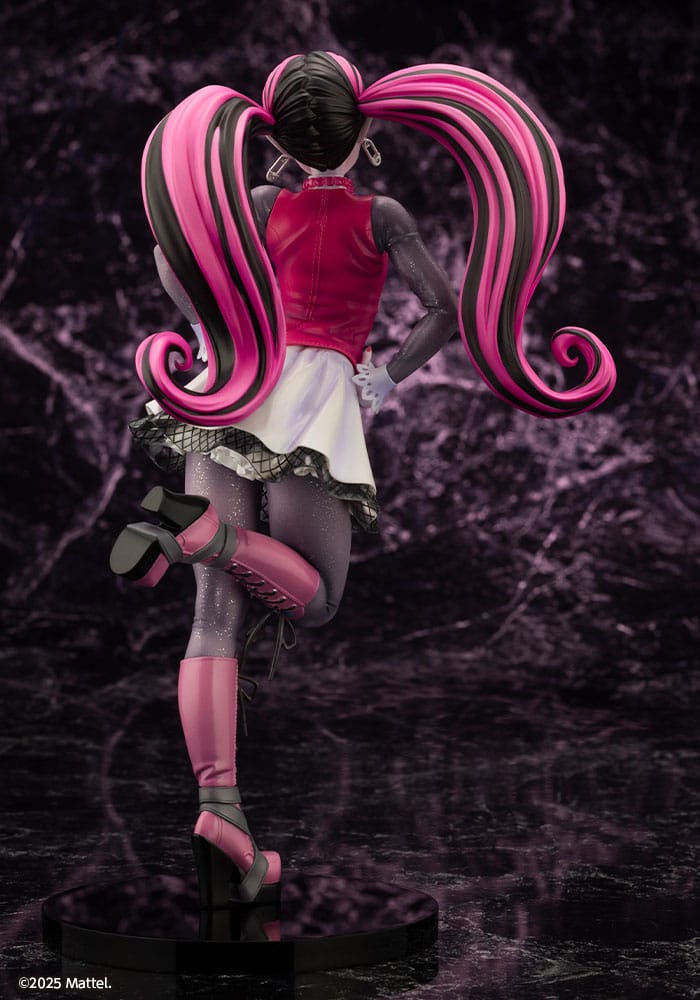 Monster High: Draculaura – Bishoujo Statue – 1/7 Scale – ca. 26 cm